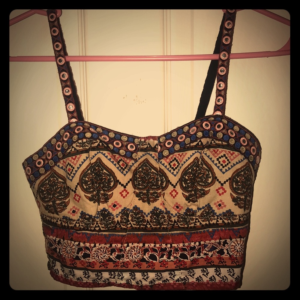 Crop top
